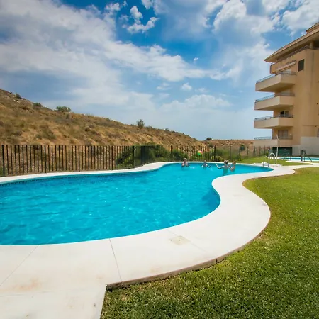 Holidays2fuengirola Carvajal 푸엔히롤라